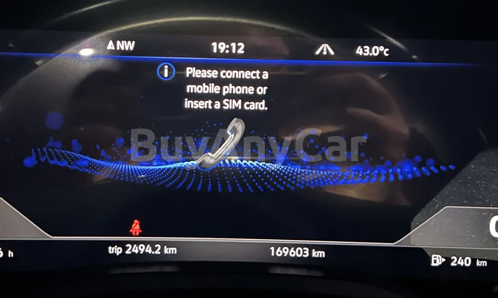 Vehicle photo 6