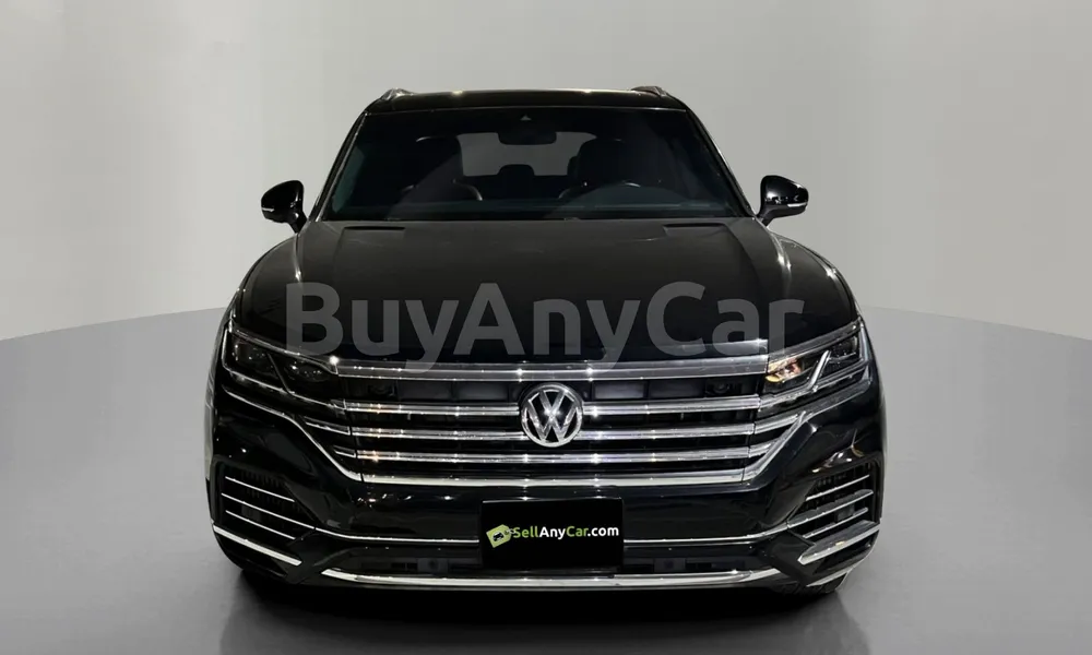 Vehicle photo 1