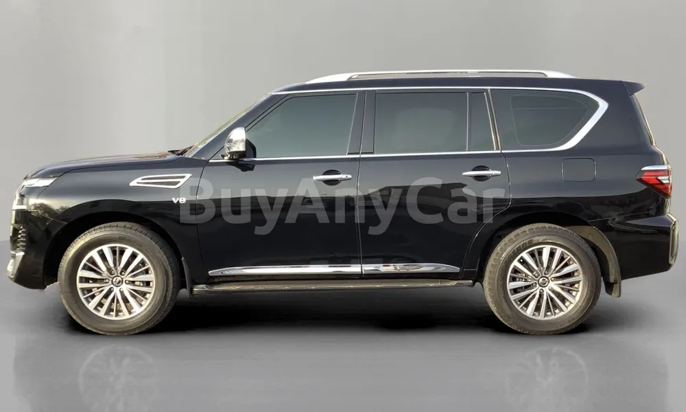 Vehicle photo 4