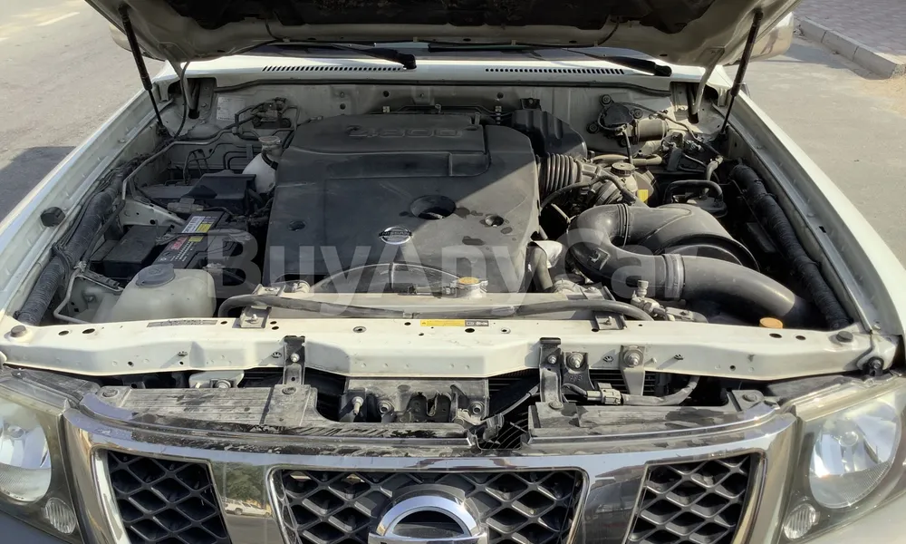 Vehicle photo 6