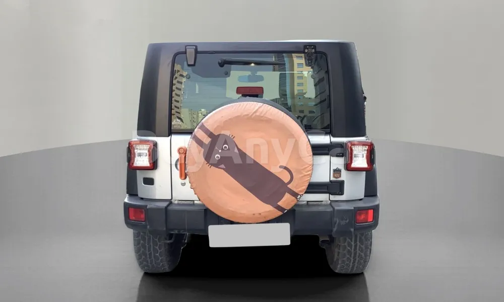 Vehicle photo 2