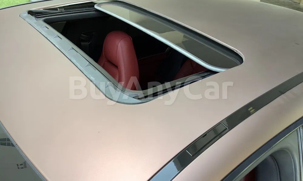 Vehicle photo 5