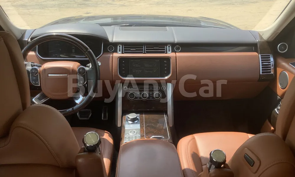 Vehicle photo 8