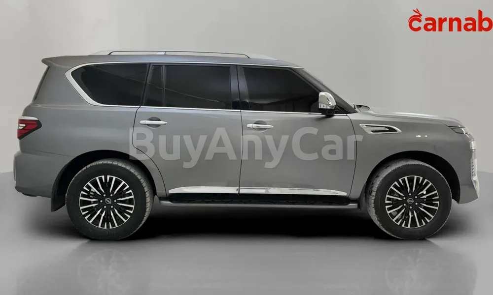 Vehicle photo 3