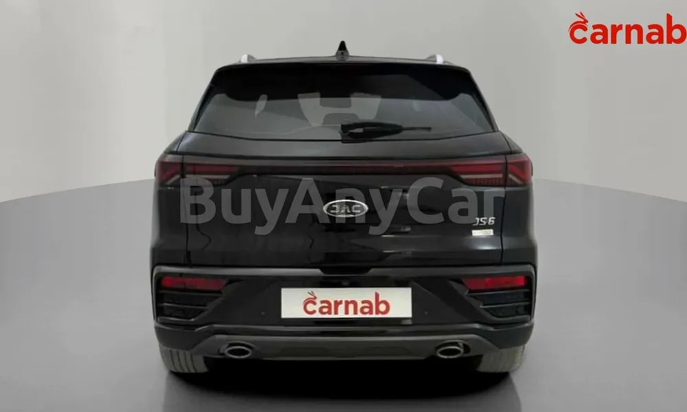 Vehicle photo 2