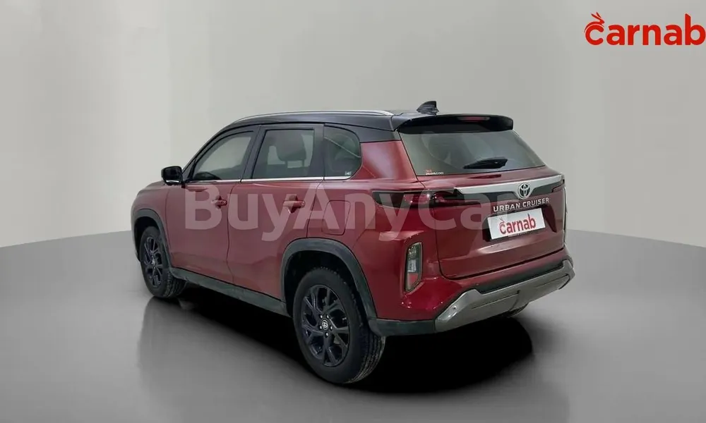 Vehicle photo 8