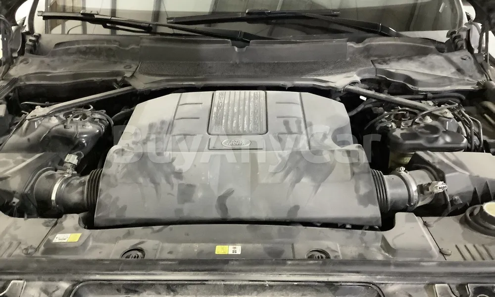 Vehicle photo 6