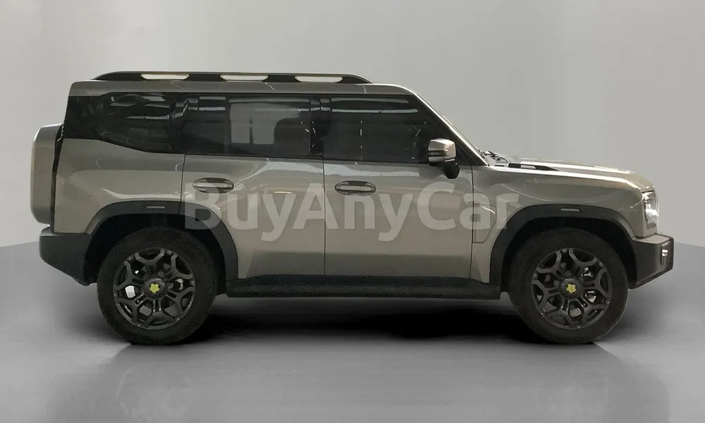 Vehicle photo 3