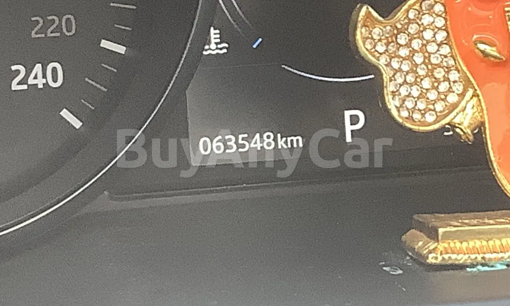 Vehicle photo 9