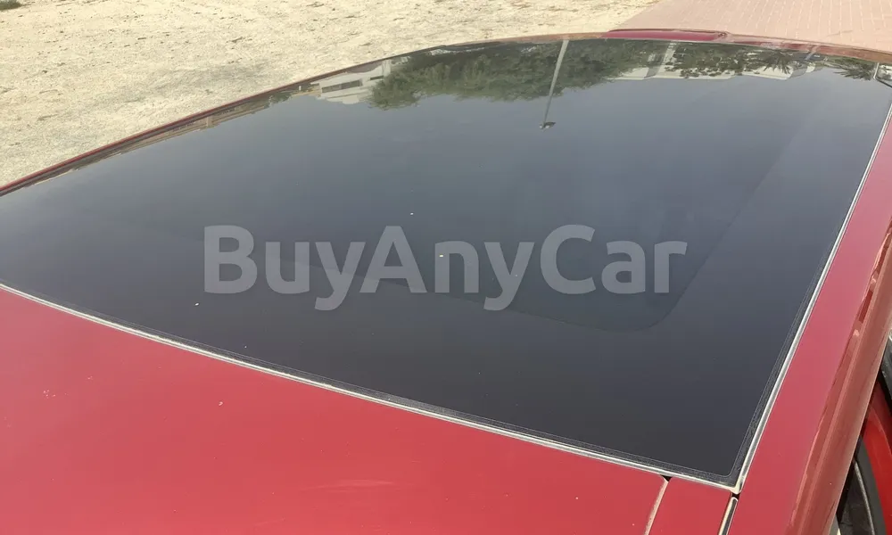 Vehicle photo 5