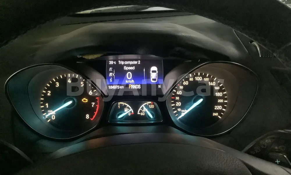 Vehicle photo 7