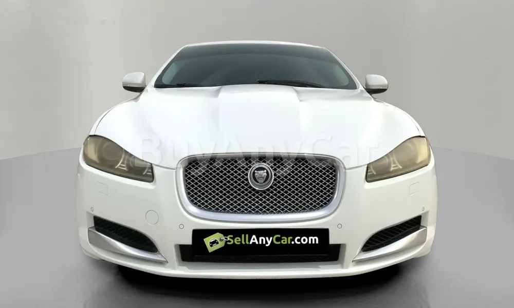 Vehicle photo 1