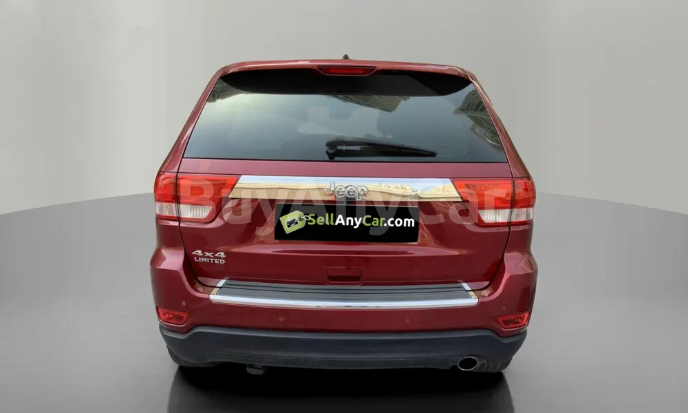 Vehicle photo 2