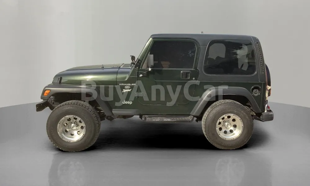 Vehicle photo 4