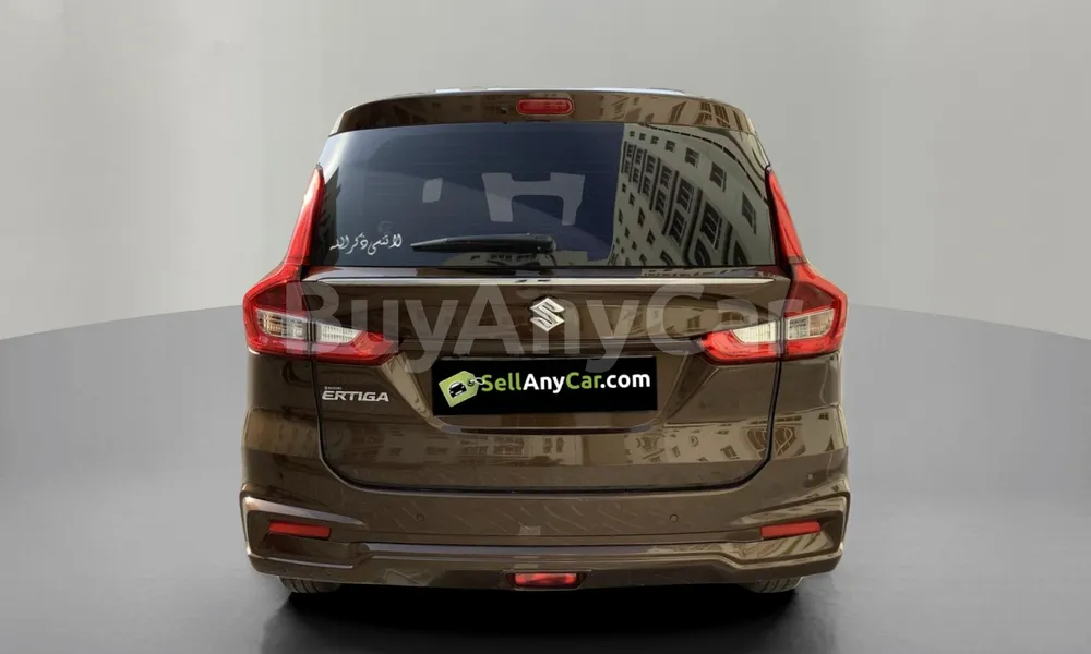 Vehicle photo 2