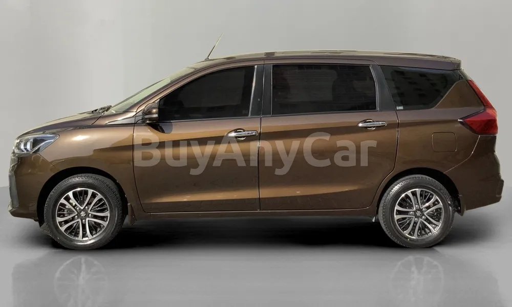 Vehicle photo 4