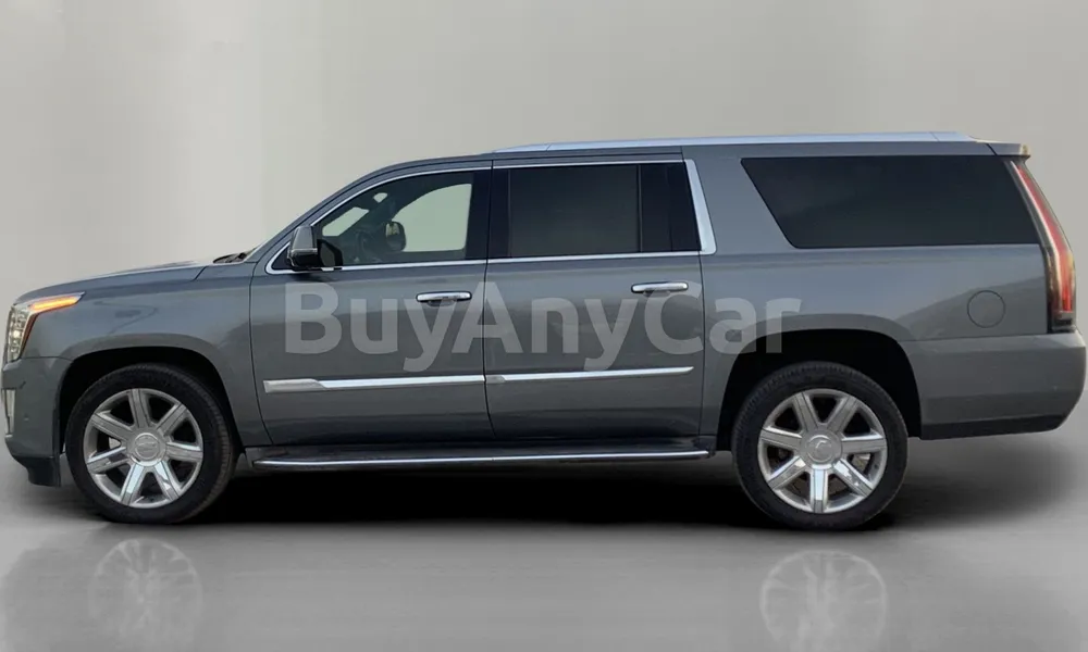 Vehicle photo 5