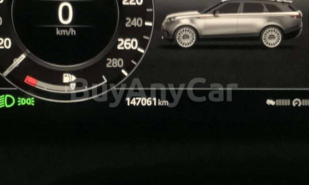 Vehicle photo 7