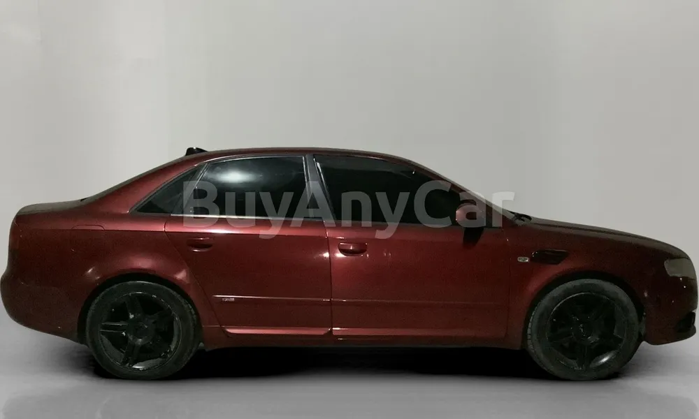 Vehicle photo 3