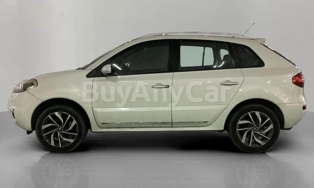 Vehicle photo 4