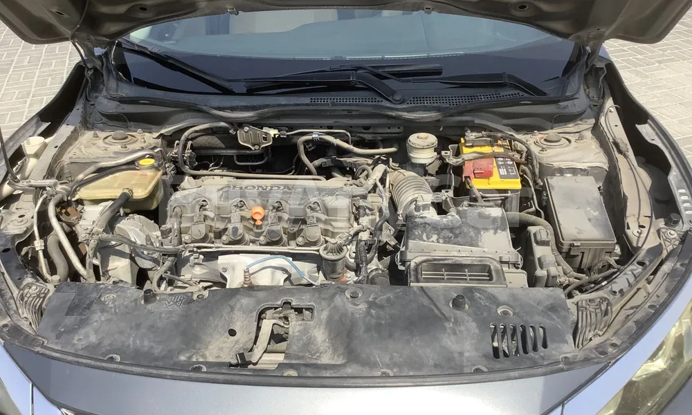 Vehicle photo 6