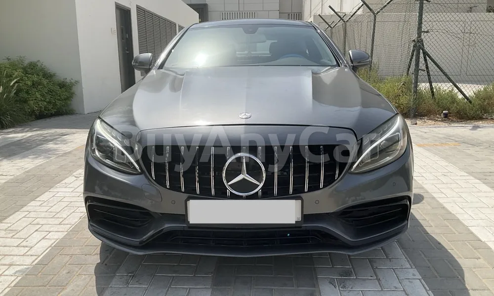 Vehicle photo 1