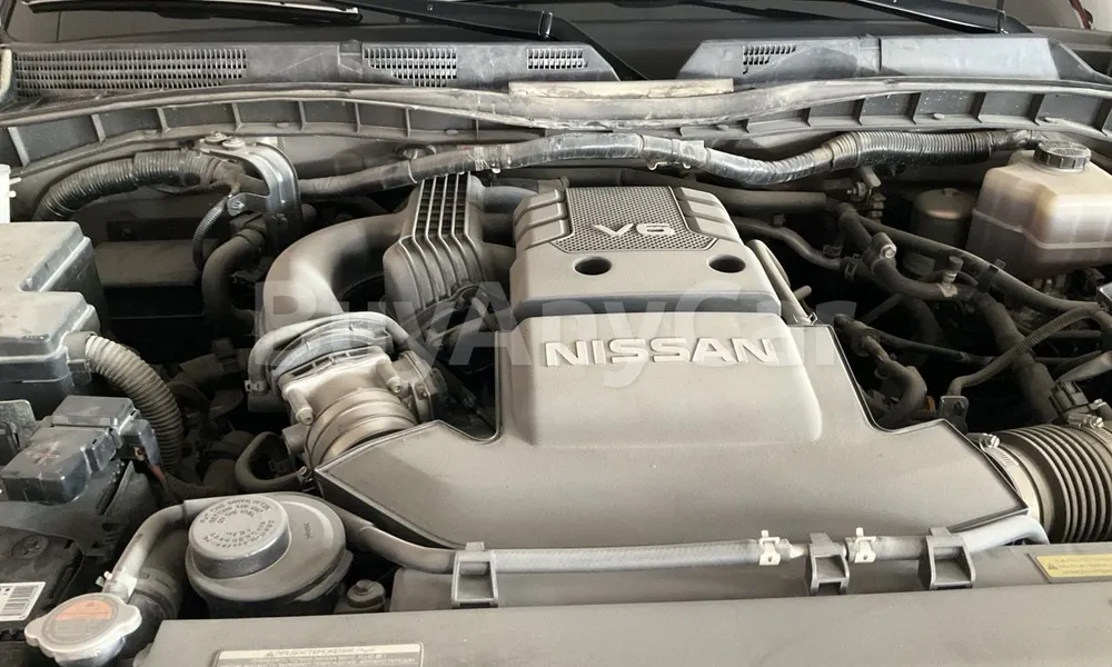 Vehicle photo 6