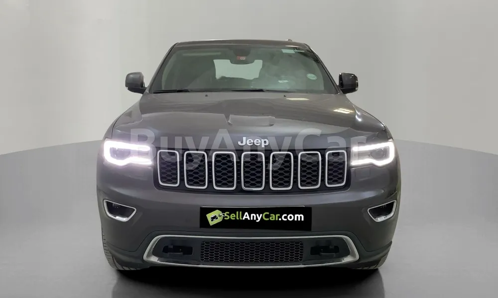 Vehicle photo 1