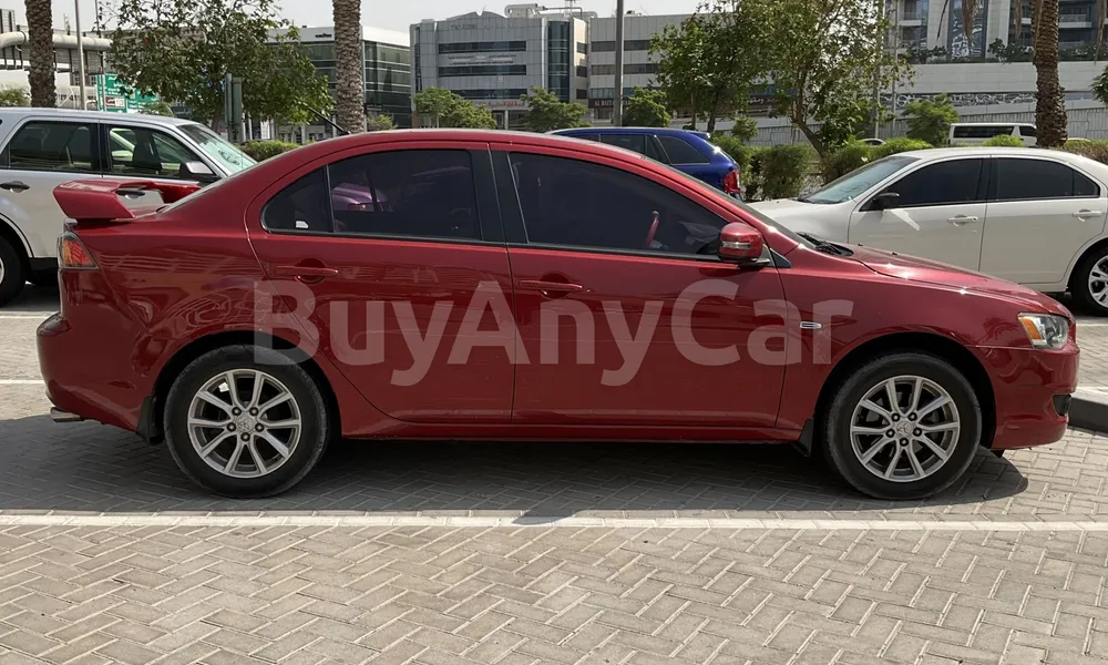 Vehicle photo 3