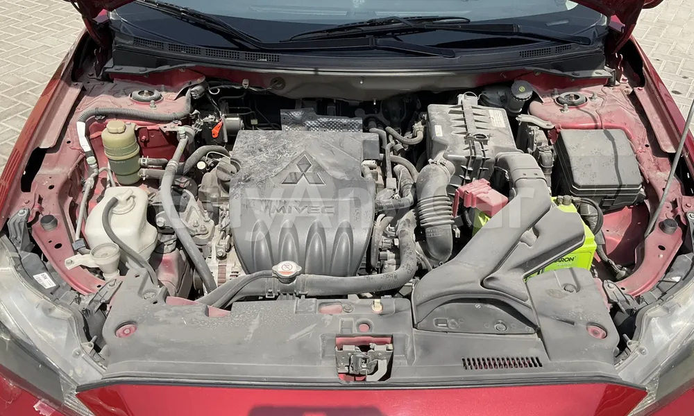 Vehicle photo 7