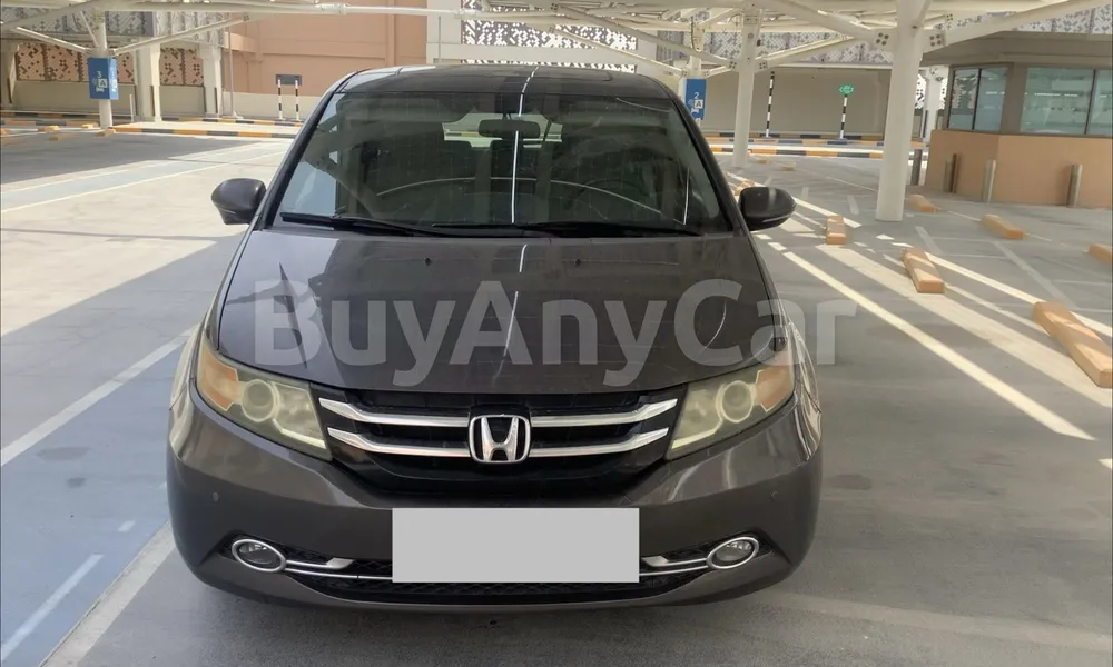 Vehicle photo 2