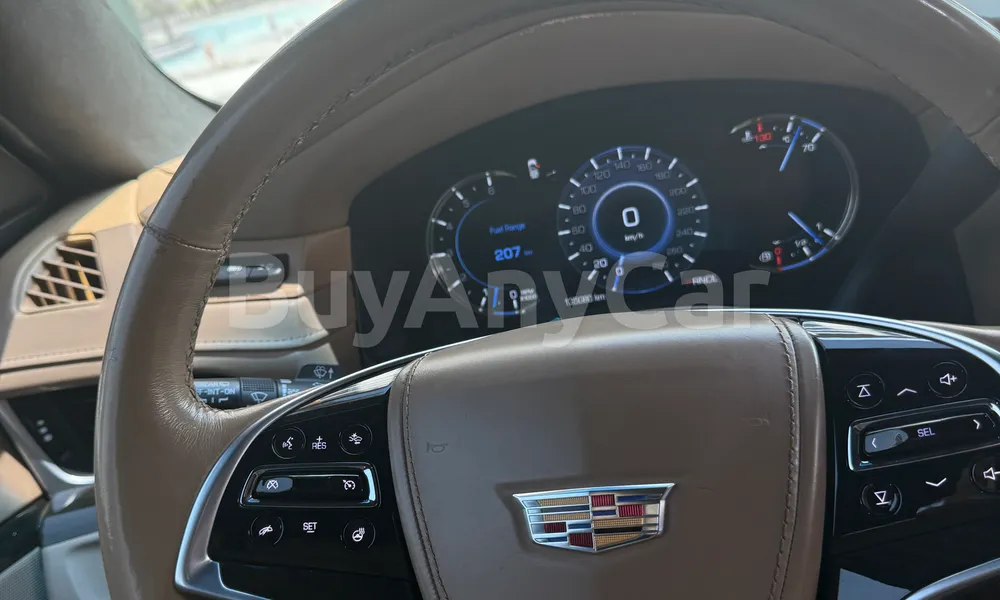 Vehicle photo 5