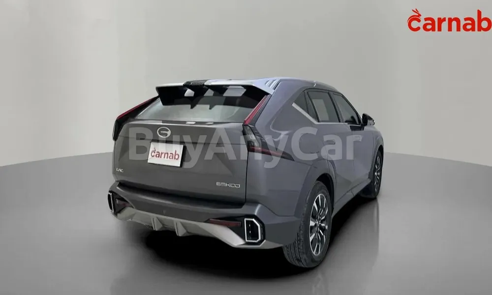 Vehicle photo 9