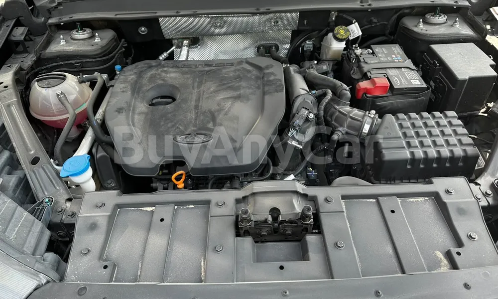 Vehicle photo 5