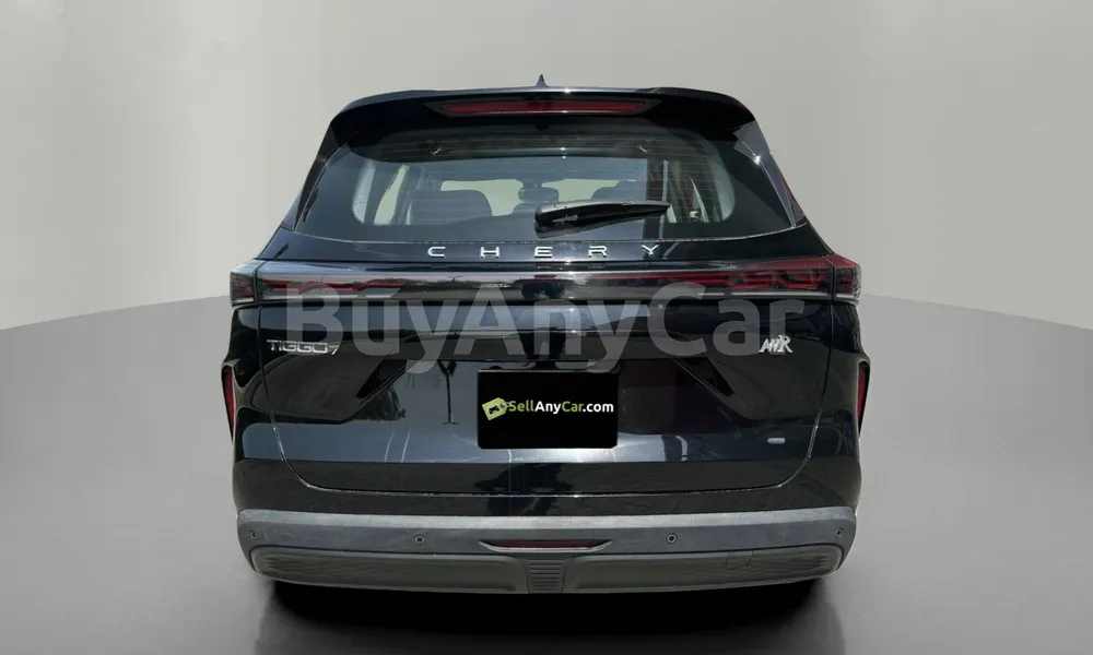 Vehicle photo 2
