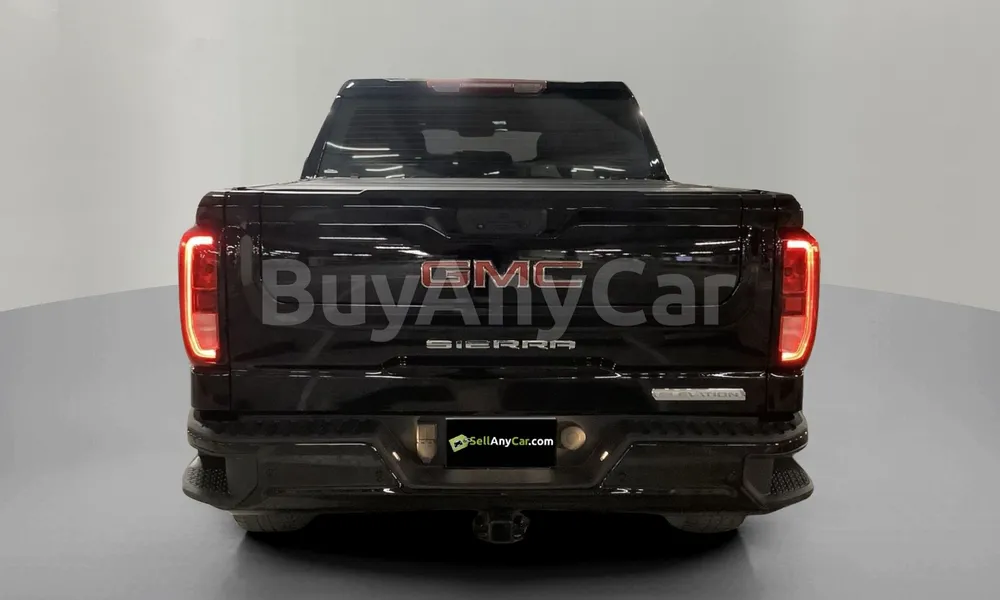 Vehicle photo 2