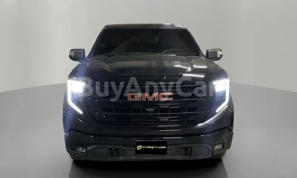Vehicle photo 1