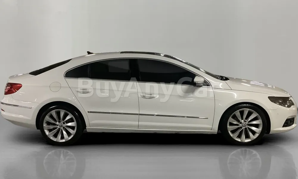 Vehicle photo 3