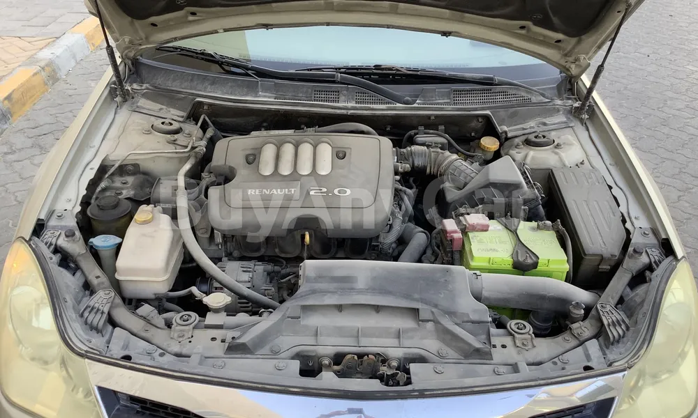 Vehicle photo 6