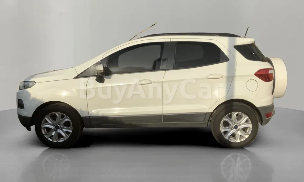 Vehicle photo 3