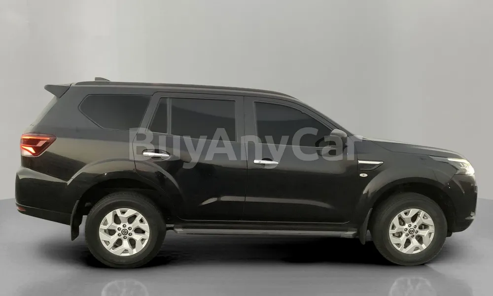 Vehicle photo 3
