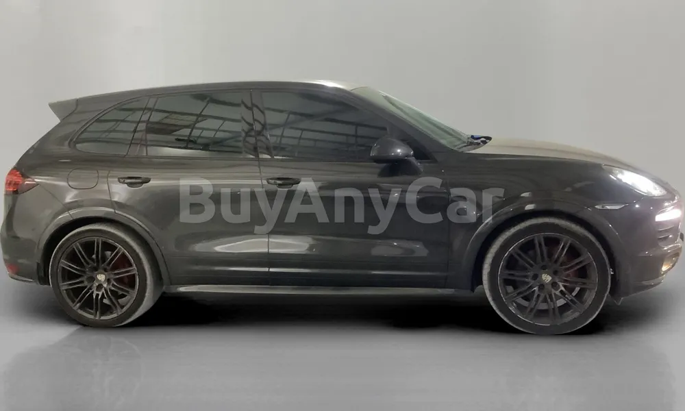 Vehicle photo 3