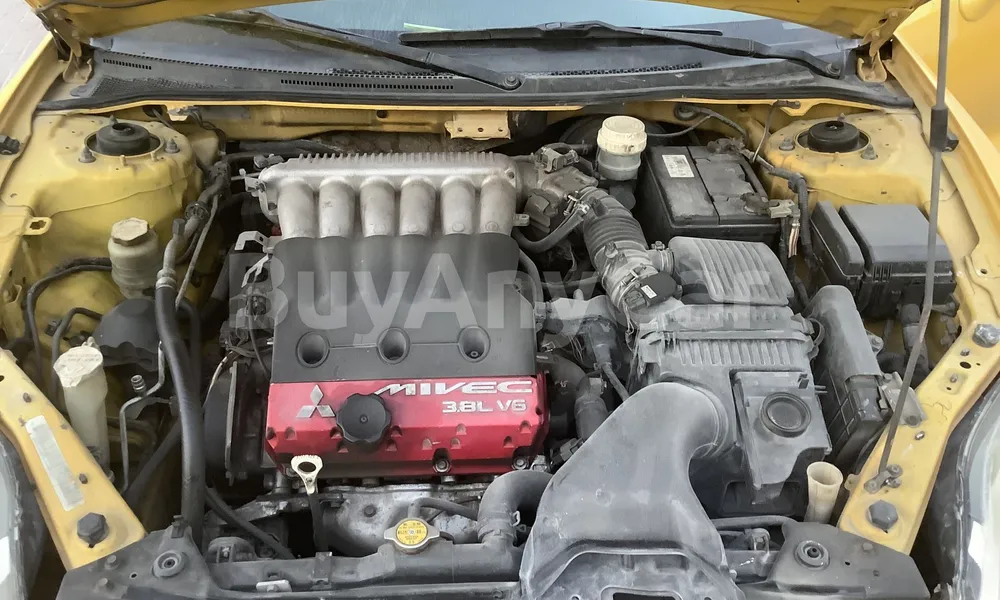 Vehicle photo 6