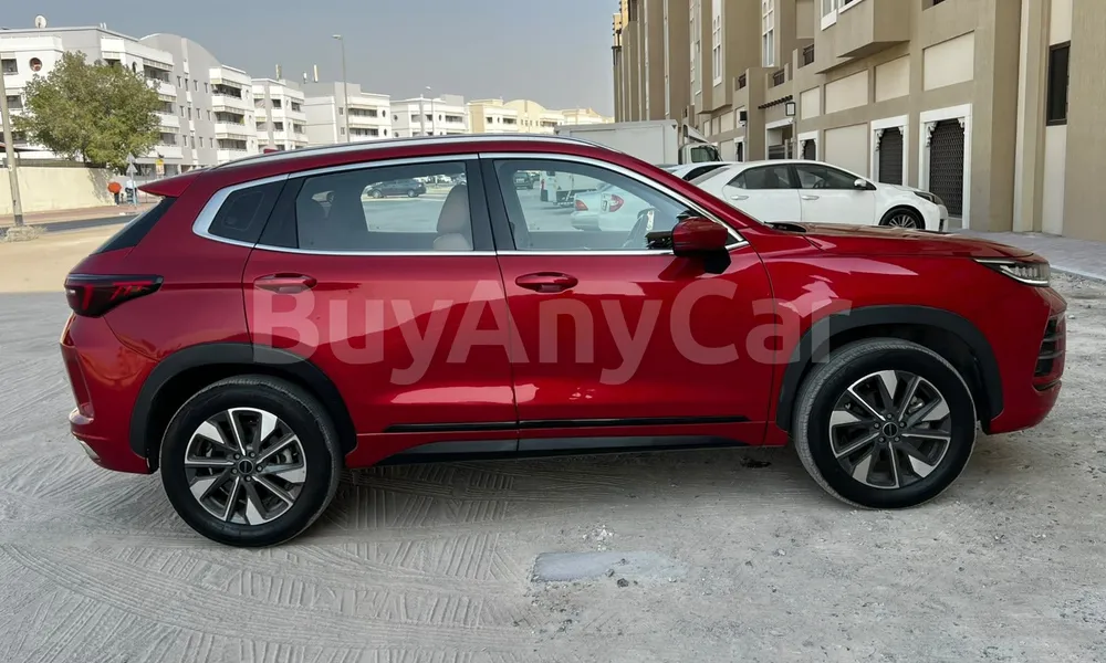 Vehicle photo 3