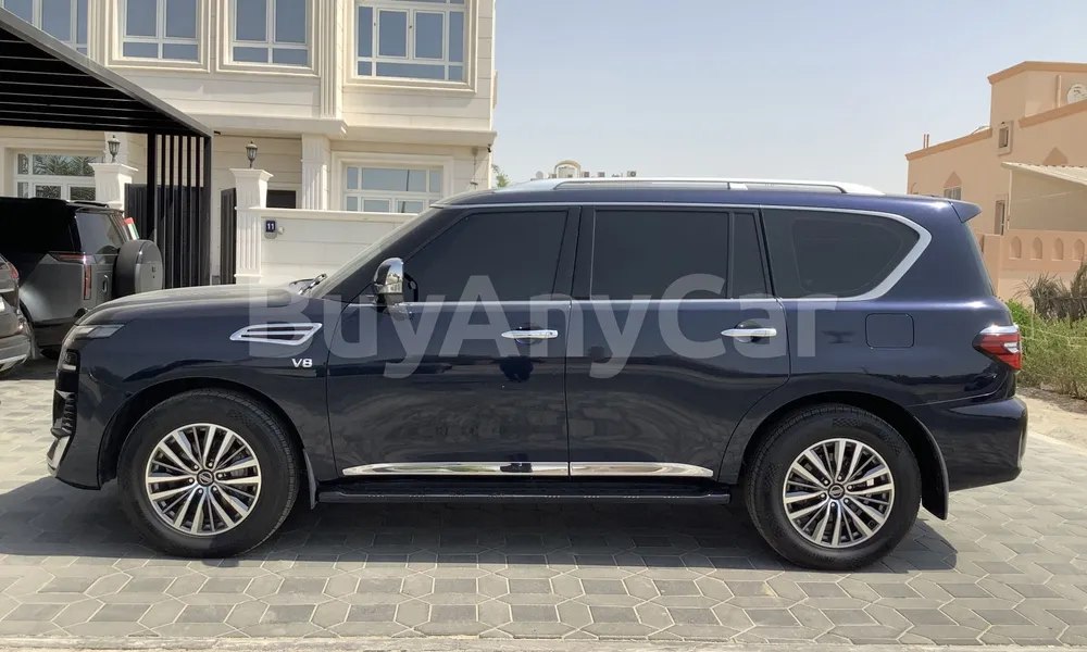 Vehicle photo 5