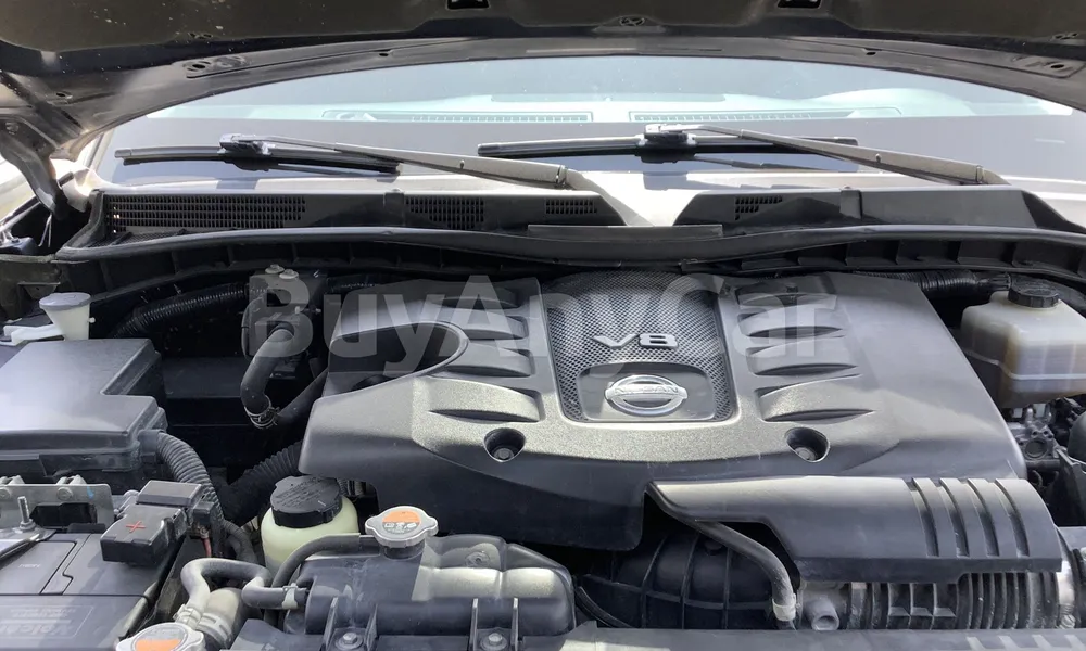 Vehicle photo 6
