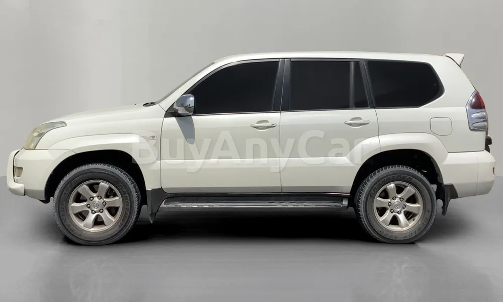 Vehicle photo 4