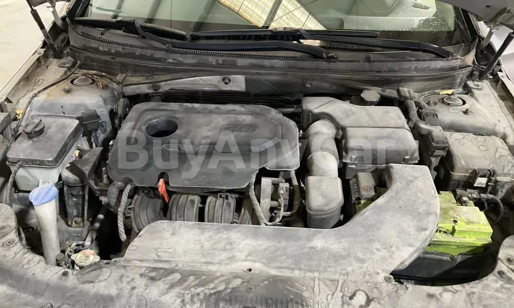 Vehicle photo 6