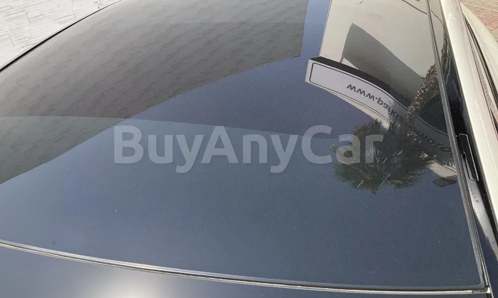 Vehicle photo 5