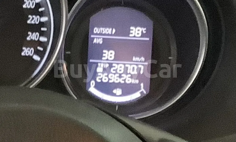 Vehicle photo 5